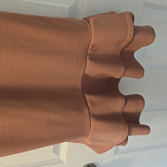 Boohoo Midi Dress - Picture 3 of 4